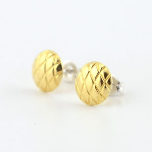 Domed Diamond-Pattern Brass Circle Stud Earrings